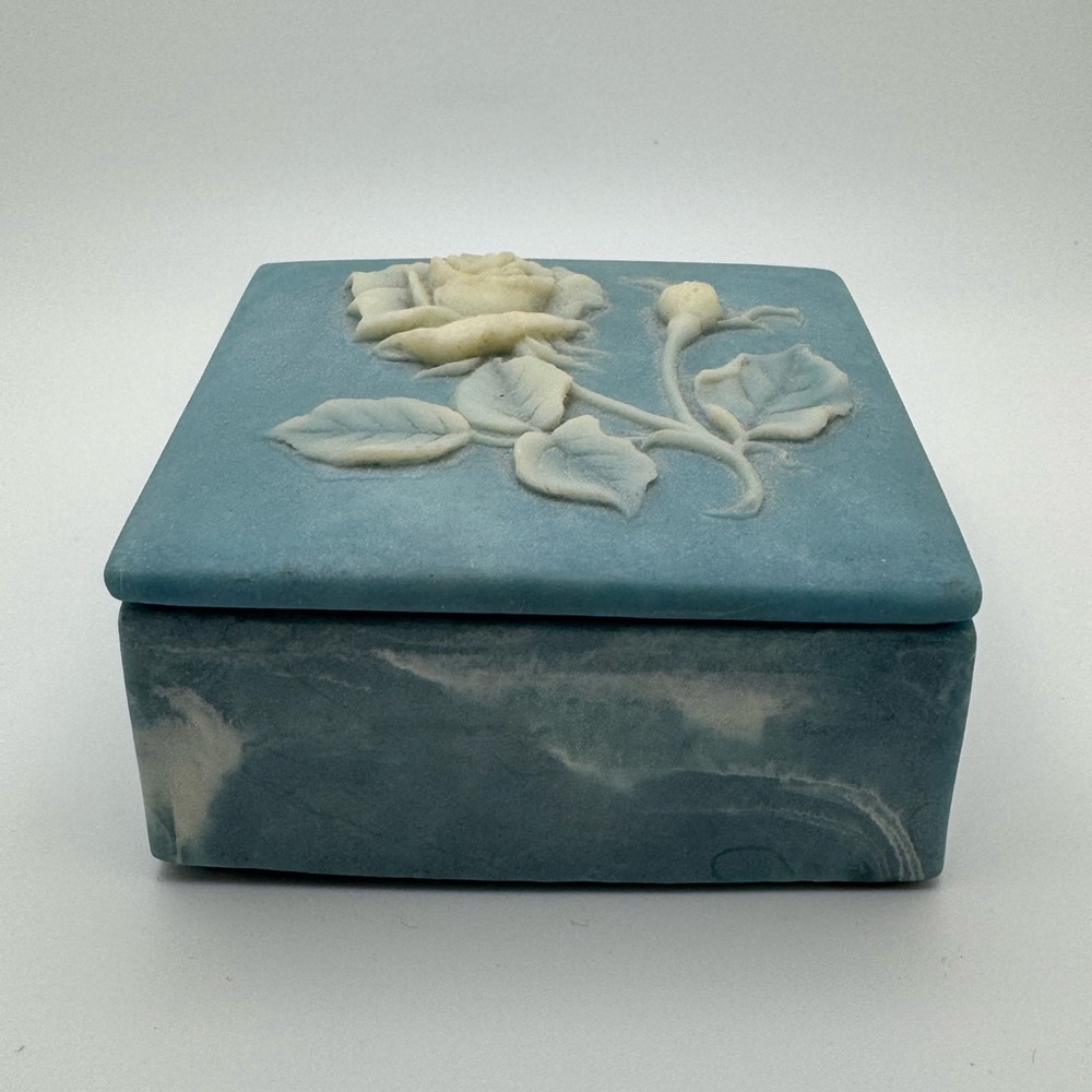 Vintage Incolay Stone Trinket/Jewelry Box - Picture 11 of 11